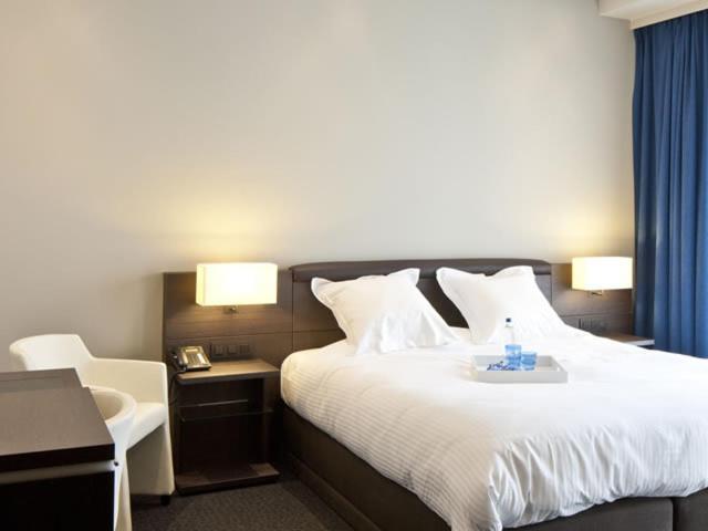 Blue Woods Hotel - Deerlijk Habitación foto